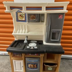 Kids Play Kitchen Set