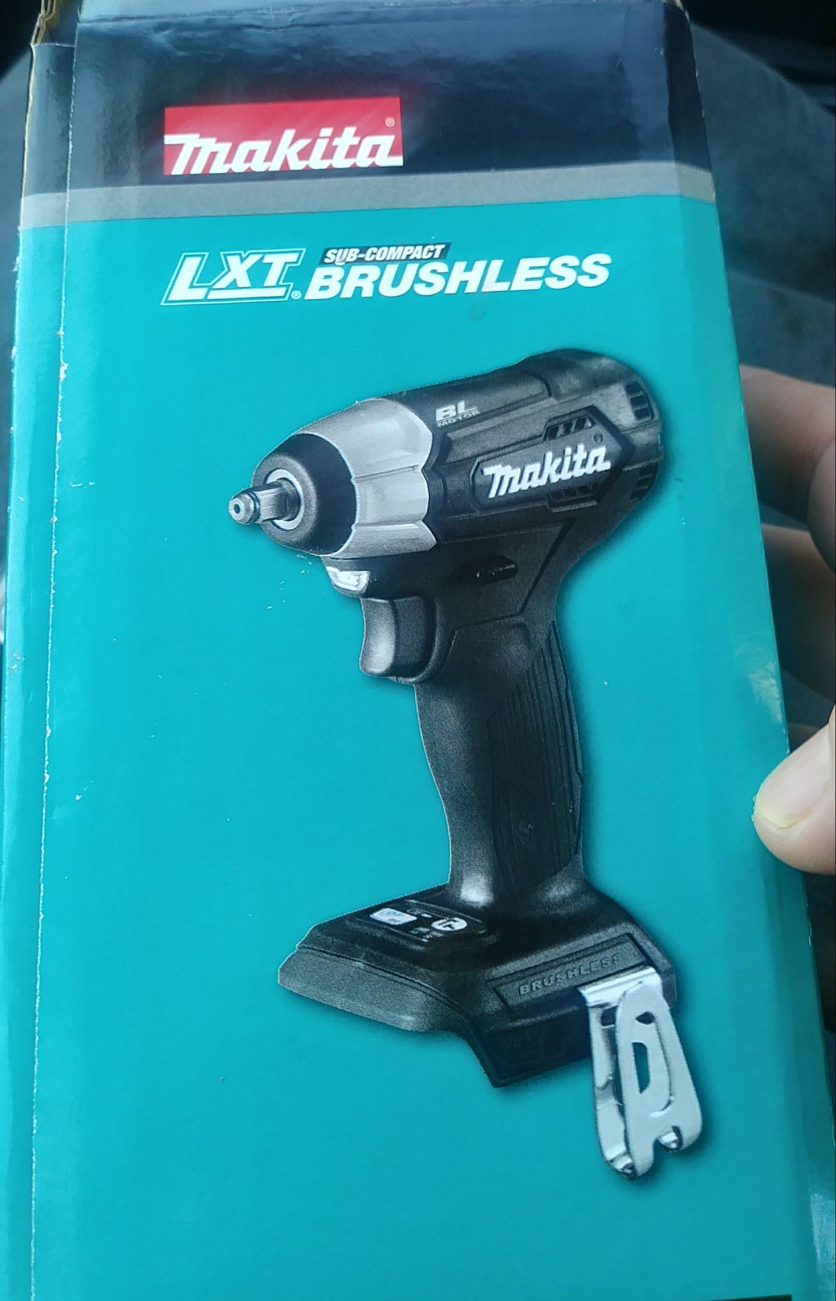 Impact wrench de 3/8 tool only en $80