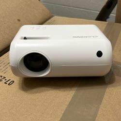 Clokoue Mini Projector