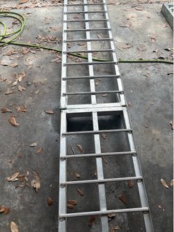 Dirt bike ramps (2)