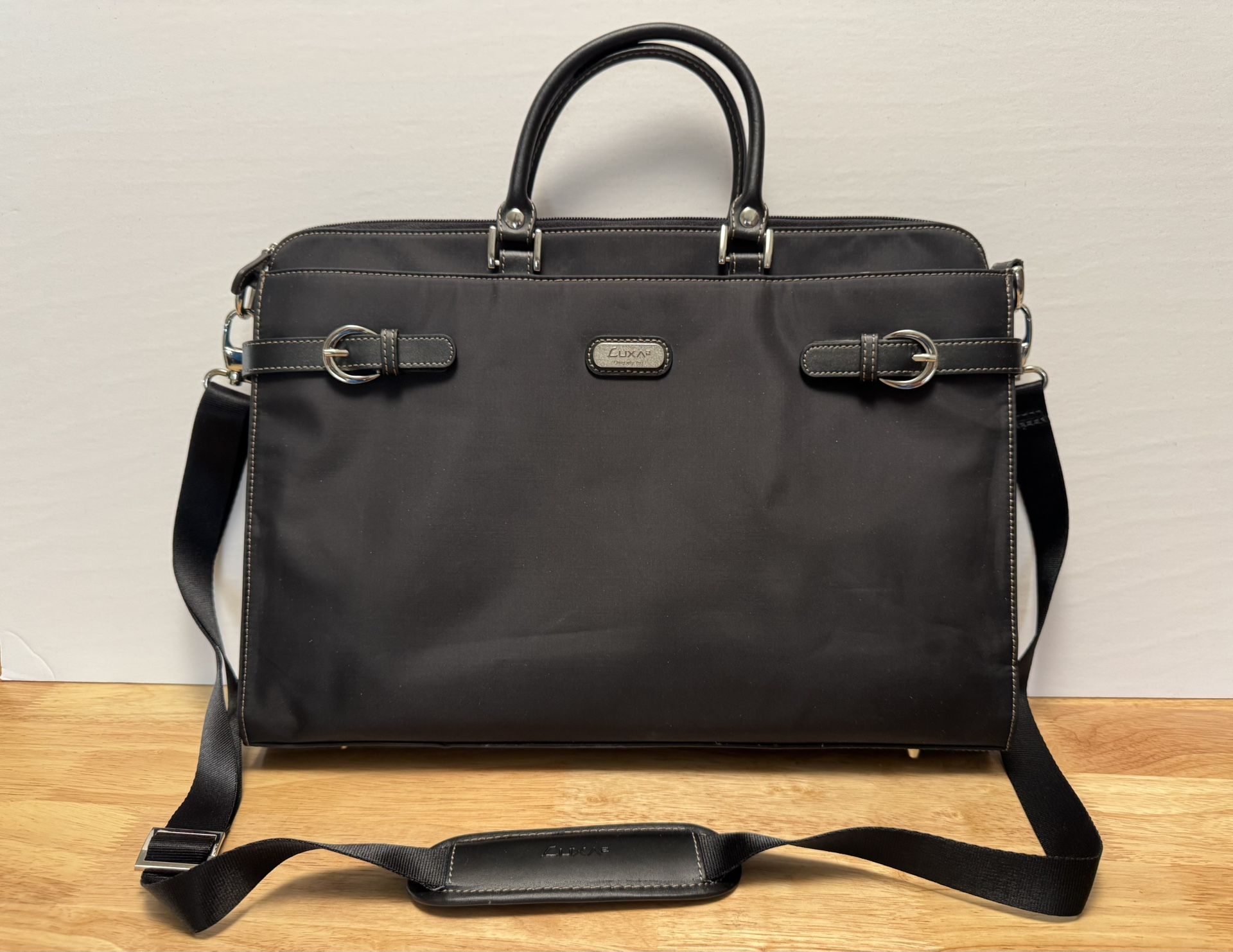 Luxa2 Metro Laptop Bag