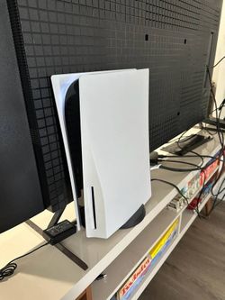 Sony PlayStation 5 Console (Disc Edition)