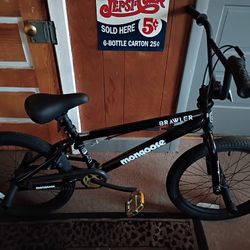 20-in Mongoose "Brawler" BMX freestyle bike