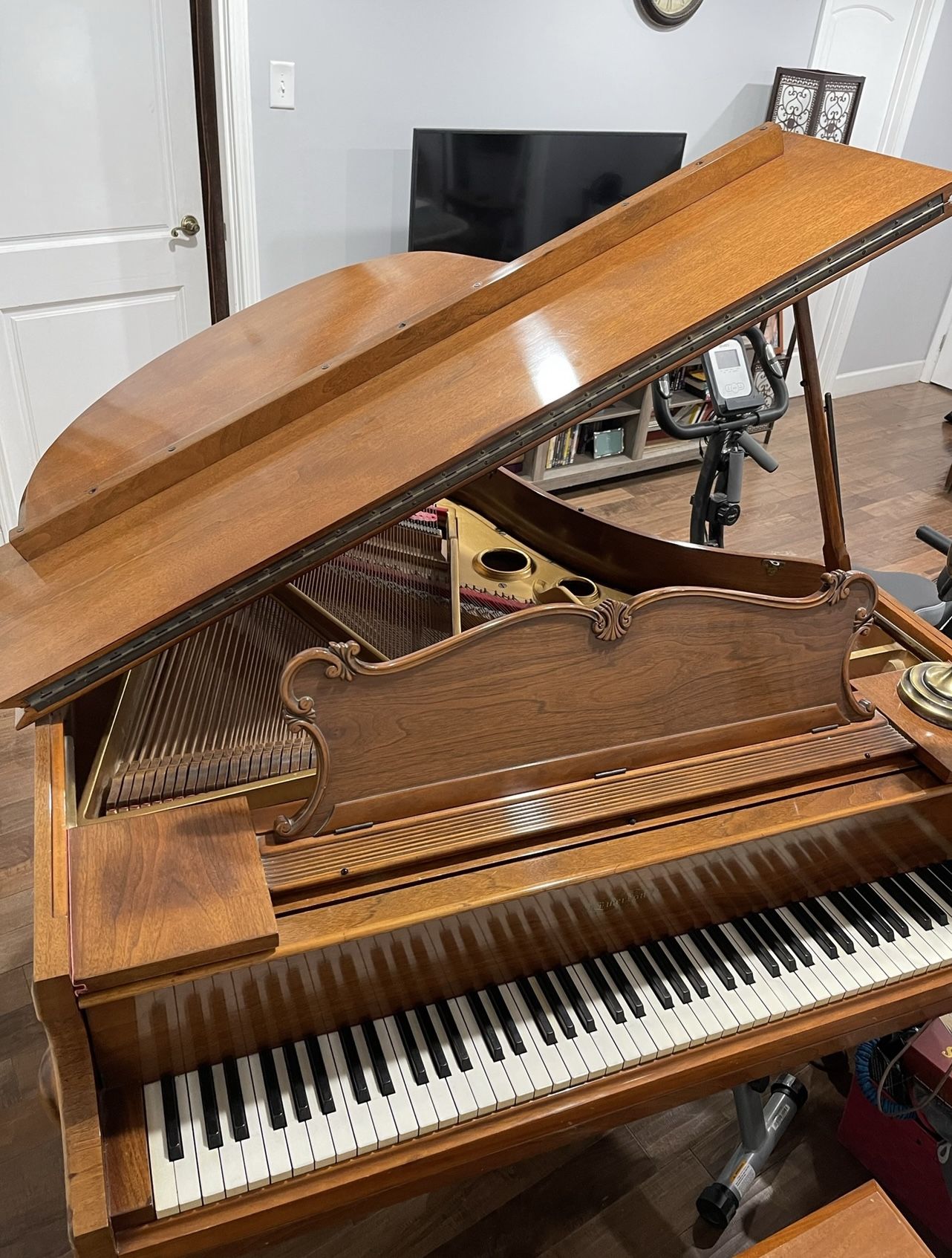 Beautiful Emerson Baby Grand Piano, Baldwin Family