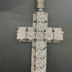 BRILLIANT DIAMOND CROSS 14KT WG 5.17 CTW