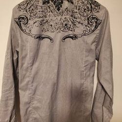One 90 one men shirt. Size S