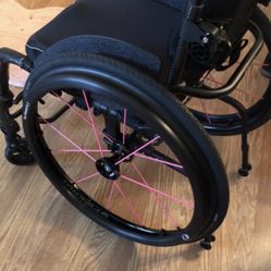  20,000$ Apex Lightweight Wheelchair 