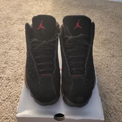 Jordan 13s Olive Size 11 