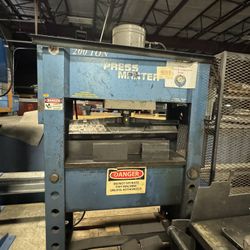 250 Ton Hydraulic Press