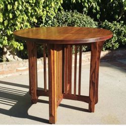 Craftsman Style Entry Table
