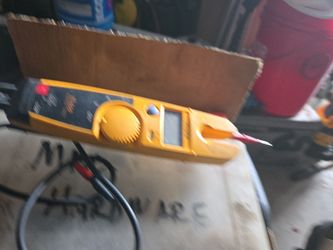 Fluke T5-600 Voltage, Continuity and Current Tester