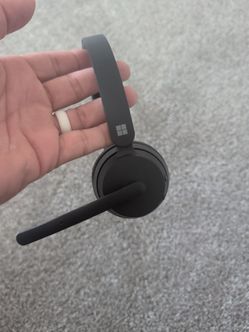 Microsoft headphones