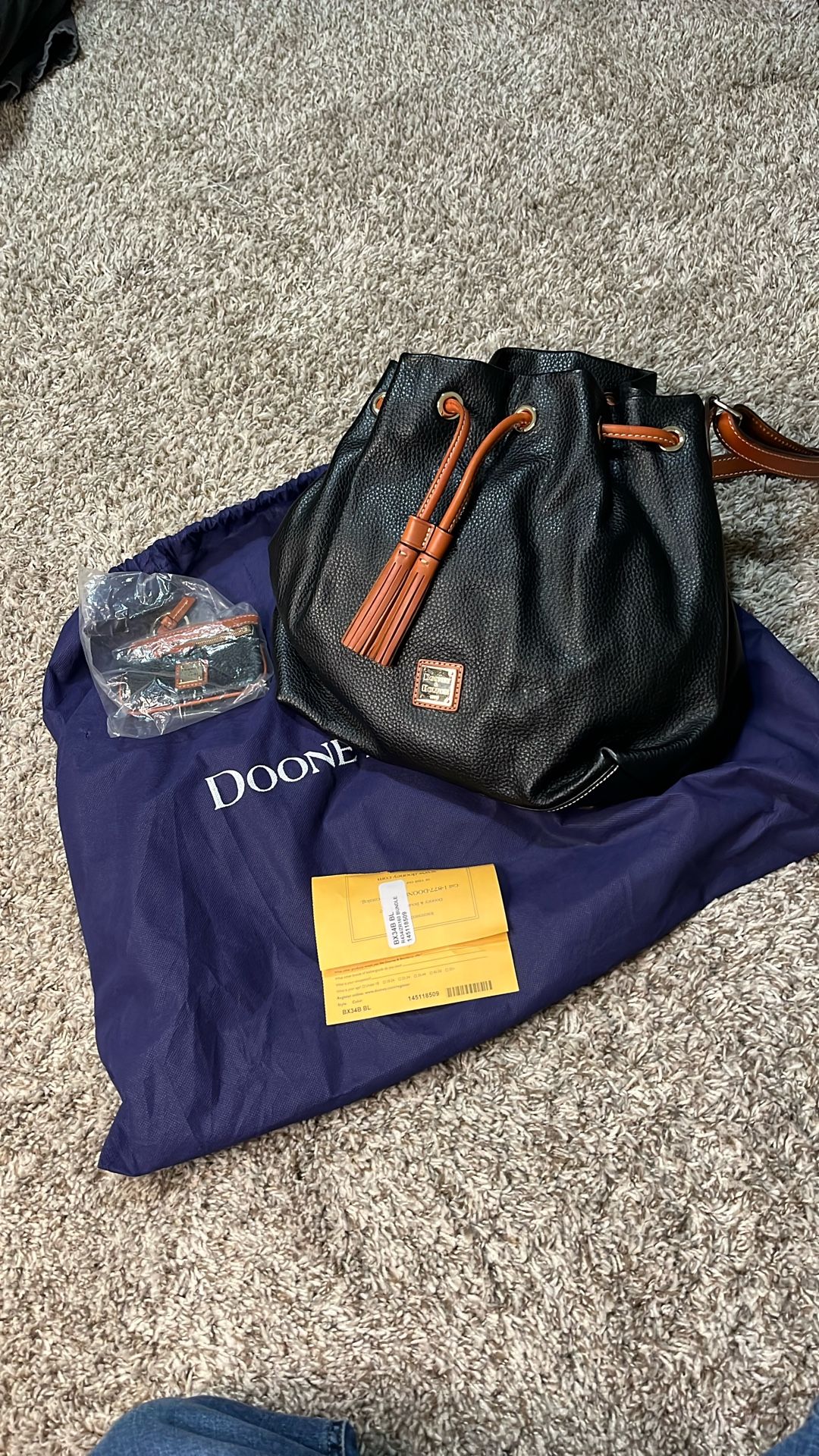 Dooney & Bourke Women's Bag