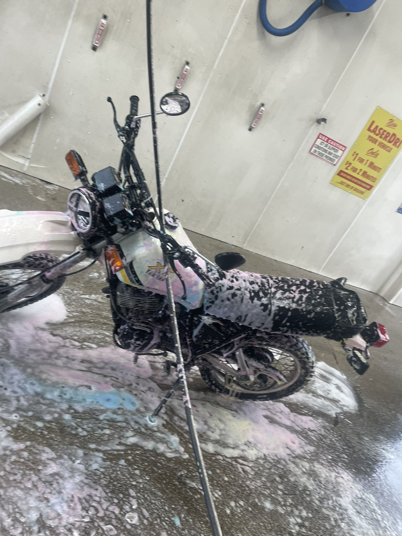 Up for sale is my 1983 Yamaha XT550 with a clean title. OBO NEED GONE ASAP