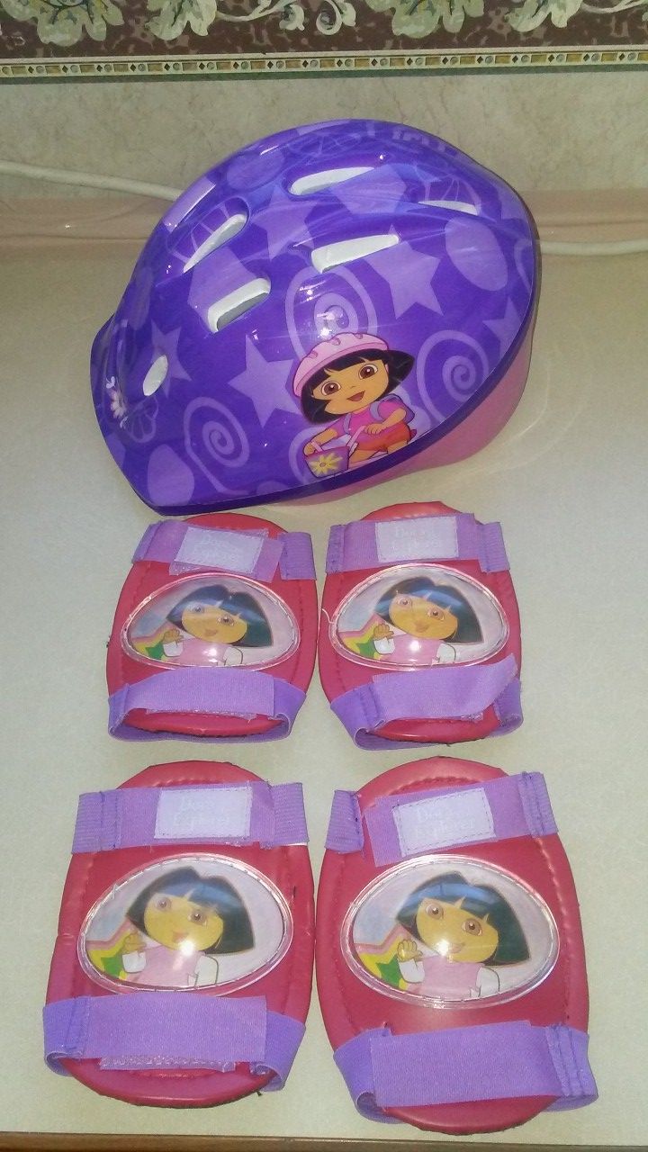 Dora the explorer helmet, elbow and knee pads