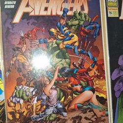 Marvel / DC Comic Books