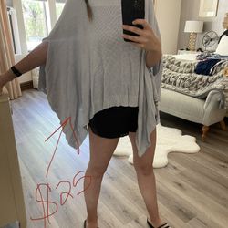 Lulu Lemon Parka Shirt 