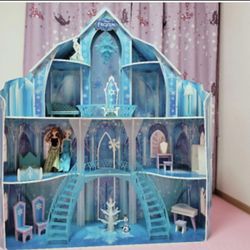 Kid Craft Disney Princess Castle Elsa Frozen $50 OBO