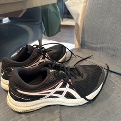 Asics shoes black and red