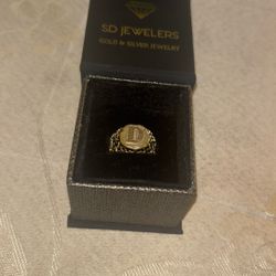 D Initial Ring 