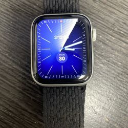 Apple Watch Series 5