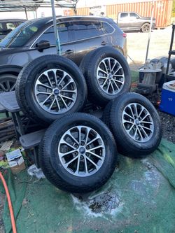 Set for Ford 275/65R18