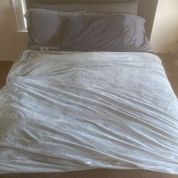 Weighted bamboo blanket