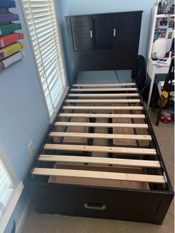 Twin bed
