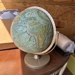 Vintage 3d Globe
