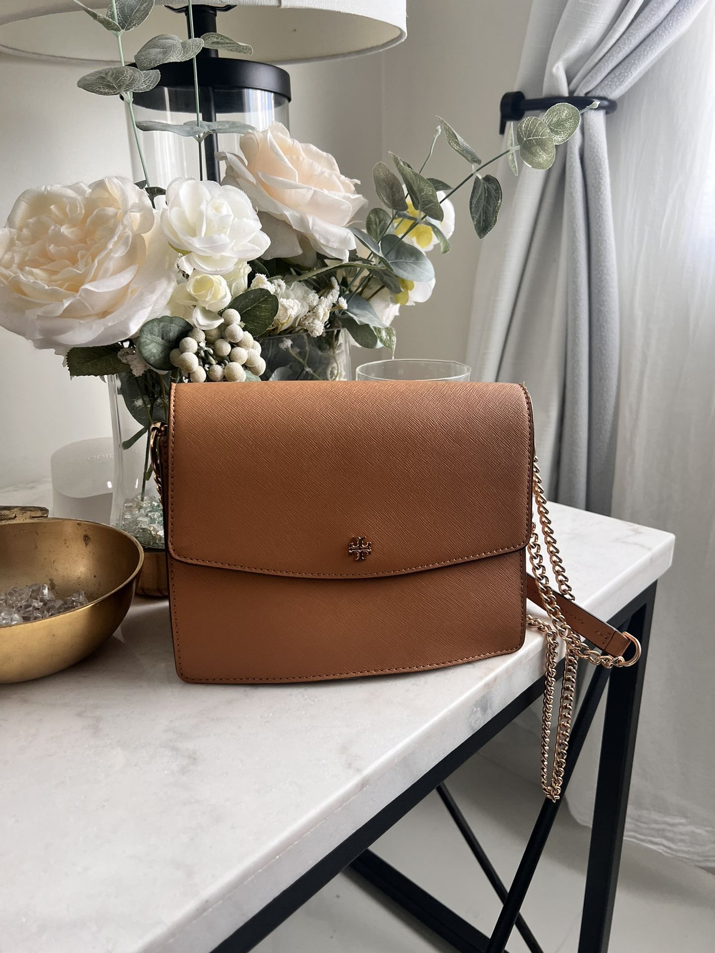 Tory Burch Emerson Envelope Adjustable Shoulder Bag Cardamom