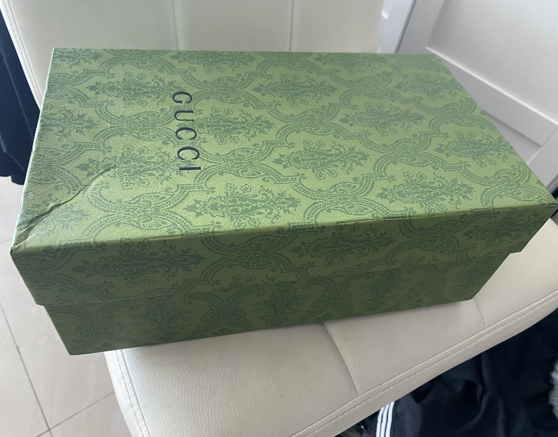 Gucci Shoe Box 