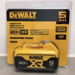 DEWALT 20V MAX 5 Ah Lithium Ion Battery (DCB205)