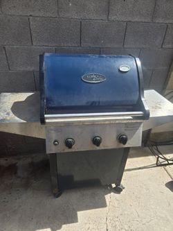 Vermont casting blue propane grill