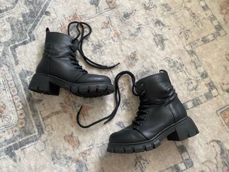 Girls boots size 13