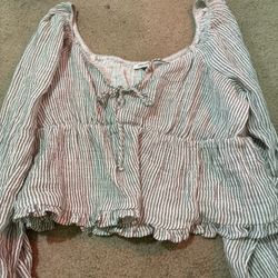 American Eagle Top Size Xl