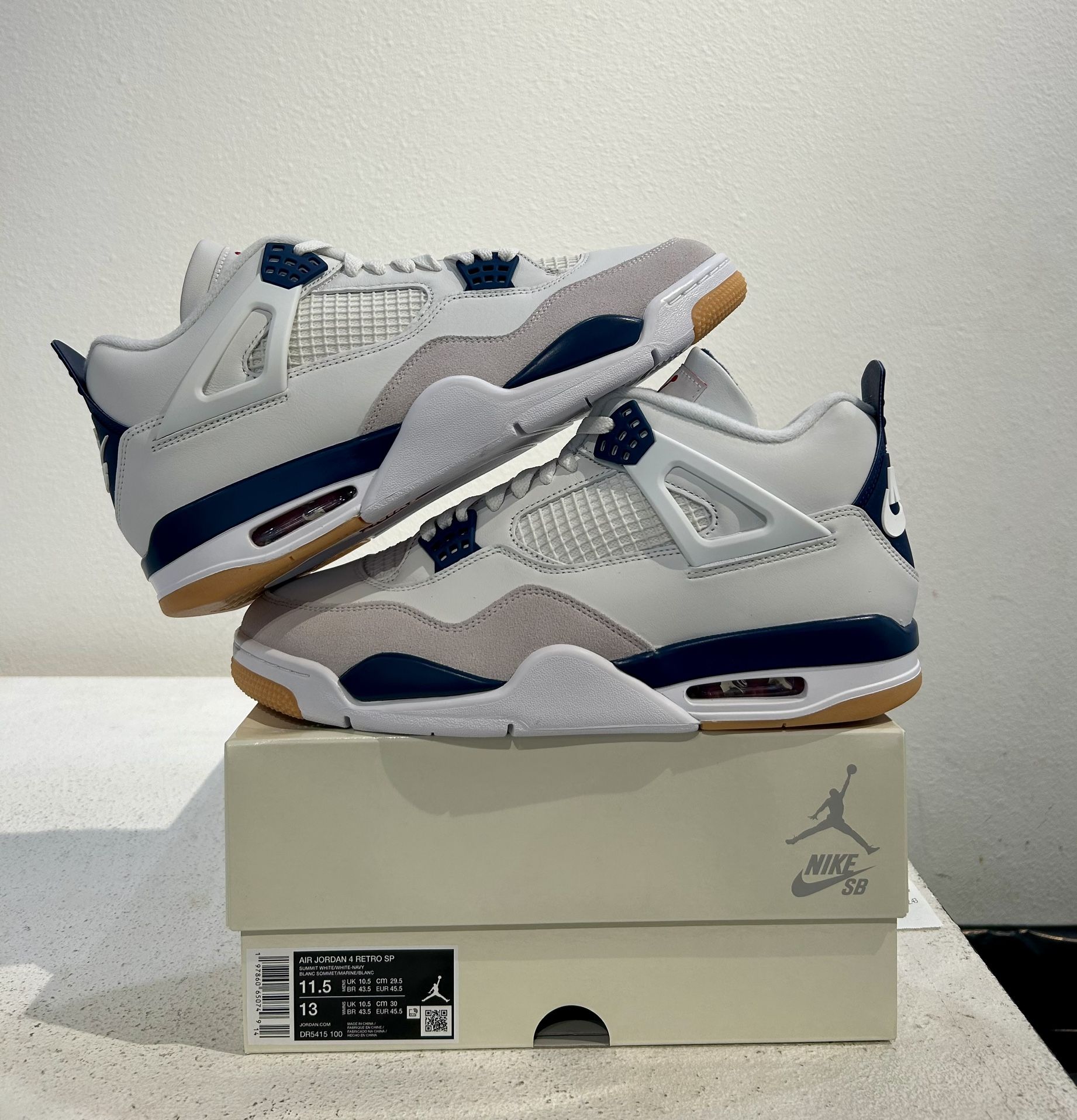 JORDAN 4 SB NAVY