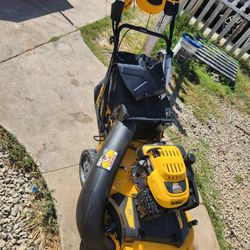 DEWALT 28 in. 224cc 3-in-1 Self-Propelled Gas Push Lawn Mower