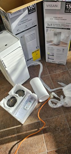 Vissani
5,000 BTU 115-Volt 3-in-1 Portable Air Conditioner Unit Cools 150 sq. ft. with Dehumidifier and Remote in White