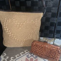 Authentic Brighton woven jute shoulder bag with VILENCA wristlet