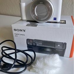 New Sony Zv1
