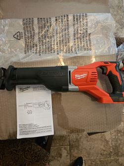 Milwaukee M18 Cordless Sawzall Reciprocating Saw