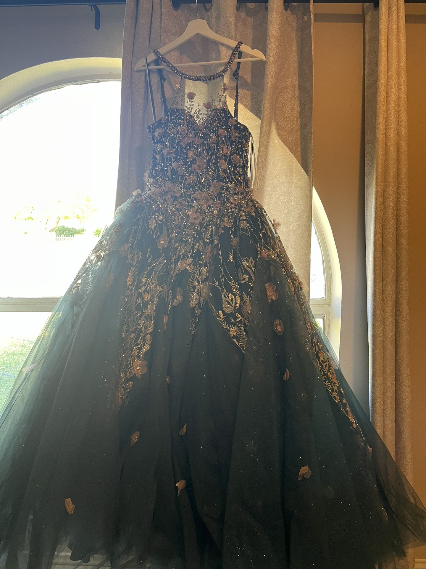 Princesa by Ariana Vara Dress