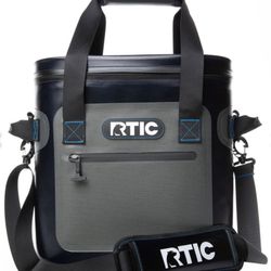 RTIC 30-Can Soft Pack Cooler