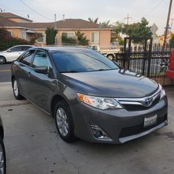 2012 Toyota Camry Hybrid