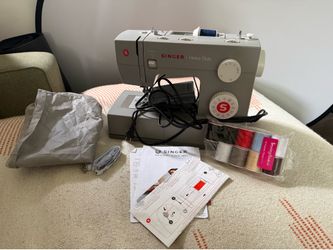SINGER 4432 Heavy Duty Electric Sewing Machine Free Arm Buttonhole