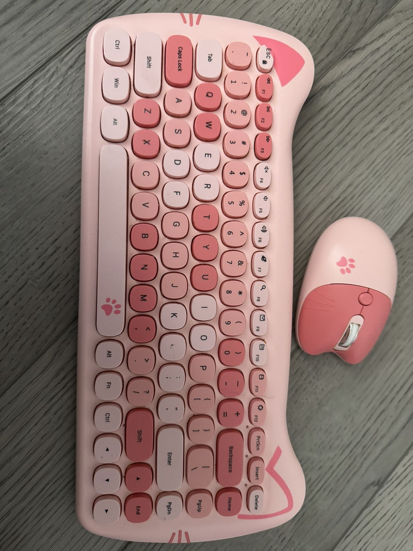 Pink Wireless Cat Keyboard Set