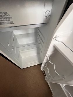 Mini fridge