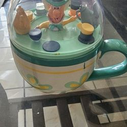 Alice And The Wonderland Cup