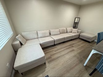 Sectional Sofa with Chaise