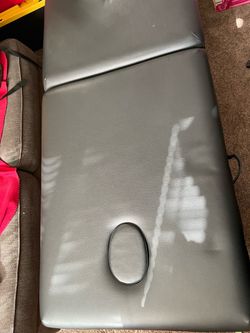 Portable Folding Massage Table